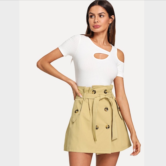 Khaki Double Button Self Tie Waist Mini Skirt - Picture 5 of 6